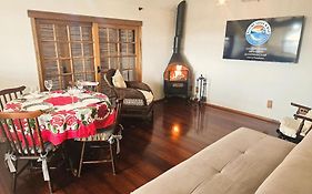 Apartamento a 150m da Rua Coberta